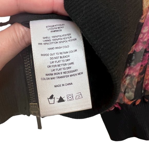 Women's Kut from the Kloth Black Floral Zippered Top S - Picture 6 of 6